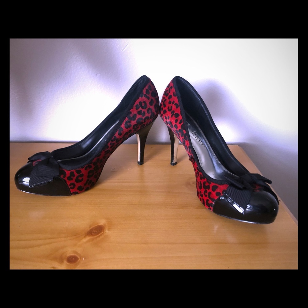 Women’s shoes, White House Black Market size 9